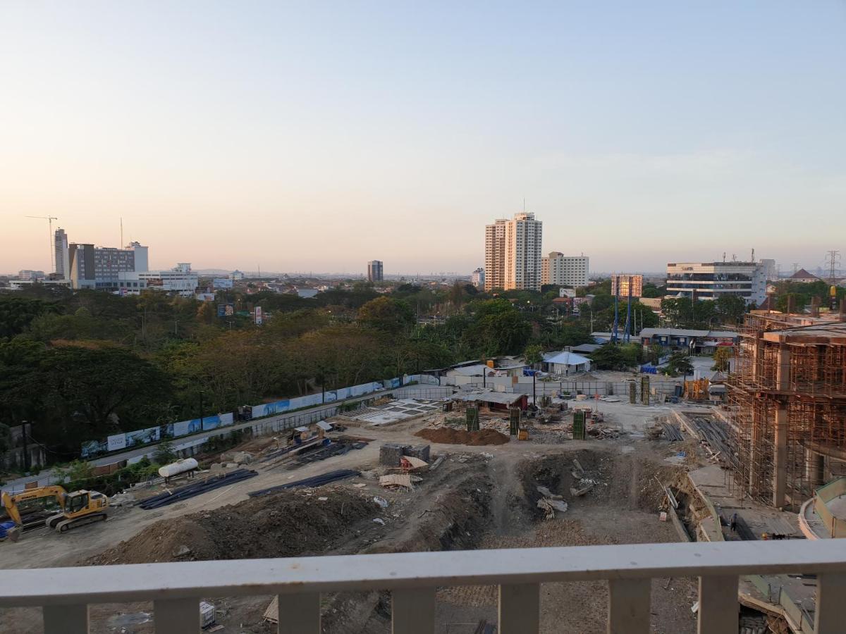 Apartemen Grand sungkono Lagoon Venetian. Surabaya Exterior foto