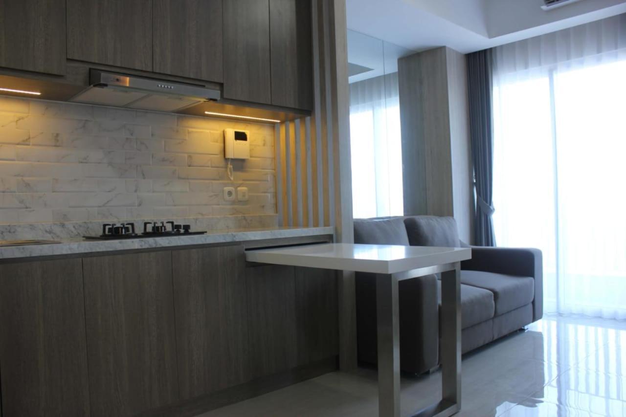 Apartemen Grand sungkono Lagoon Venetian. Surabaya Exterior foto